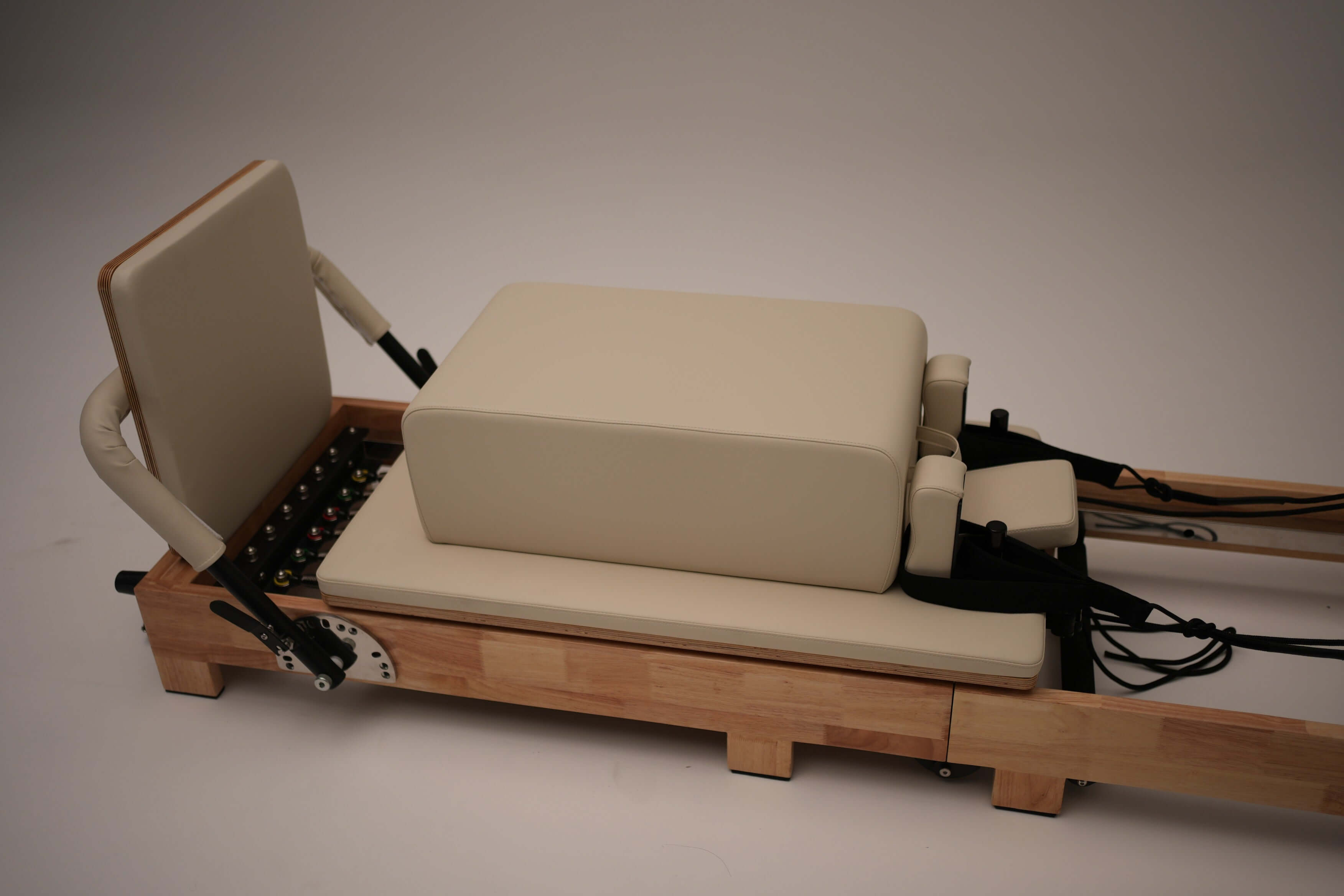 Foldable Pilates Reformer – Eco
