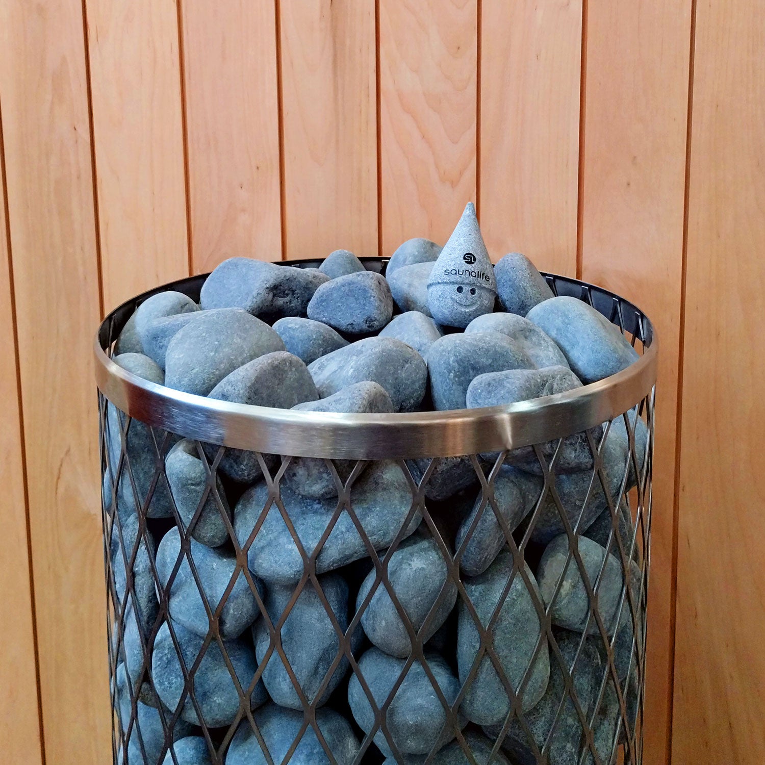 SaunaLife Stoney gnome in sauna